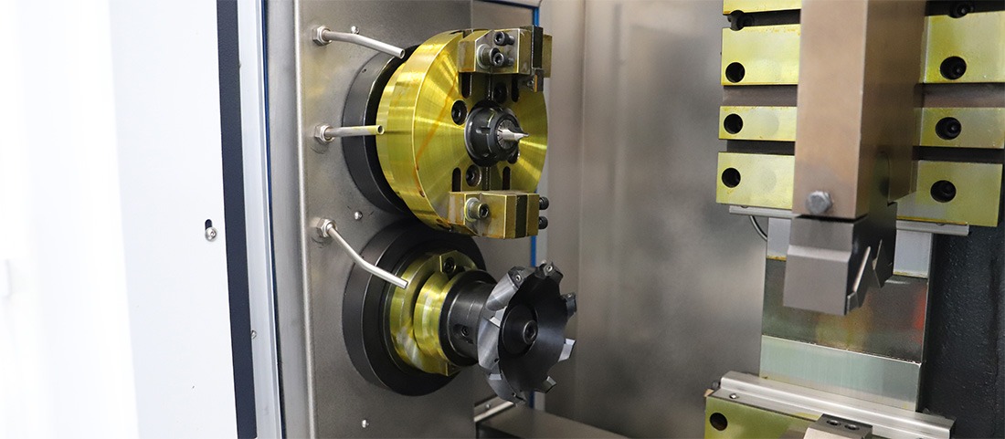 şaft par&ccedil;ası i&ccedil;in makine