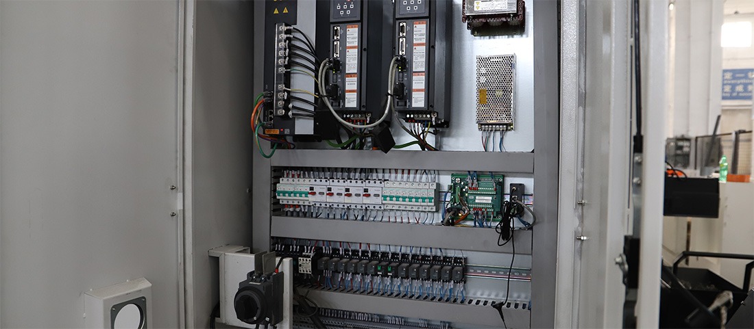 cnc metal dikey torna tezgahı